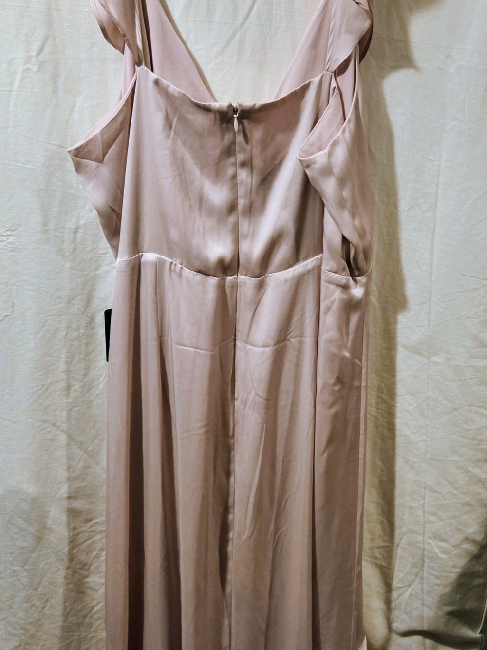 Express Mauve Asymmetrical Cold-Shoulder Satin Dress - Picture 6 of 6